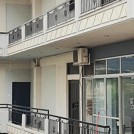 Walnut Home Apartment Near Ancient Olympia Krestena Ngoại thất bức ảnh