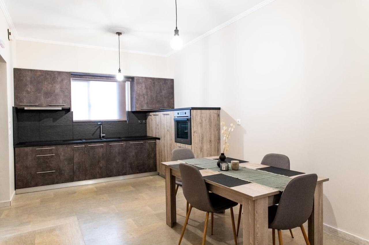 Walnut Home Apartment Near Ancient Olympia Krestena Ngoại thất bức ảnh