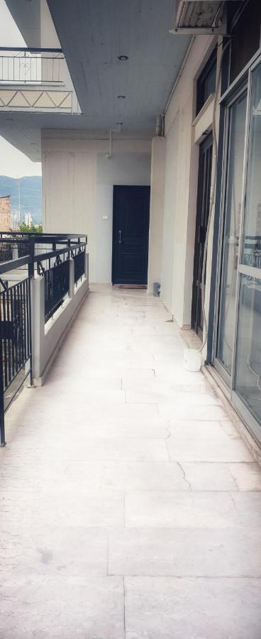 Walnut Home Apartment Near Ancient Olympia Krestena Ngoại thất bức ảnh
